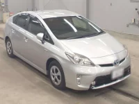 Цена авто Toyota Prius с аукционов Японии, номер кузова ZVW30, пробег 70 000, оценка 8