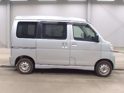 DAIHATSU ATRAI WAGON