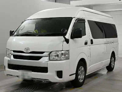 TOYOTA HIACE