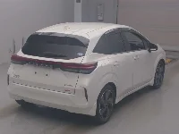 Nissan Aura
