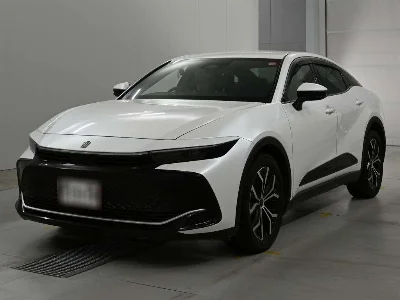 TOYOTA CROWN CROSSOVER