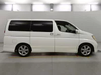 Цена авто Nissan Elgrand с аукционов Японии, номер кузова E51, пробег 165 000, оценка 2