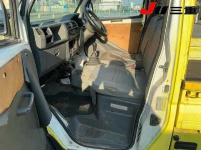 MITSUBISHI MINICAB TRUCK