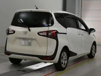 Цена авто Toyota Sienta с аукционов Японии, номер кузова NSP170G, пробег 14 000, оценка 6