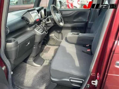 HONDA N BOX PLUS
