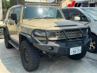 TOYOTA FJ CRUISER