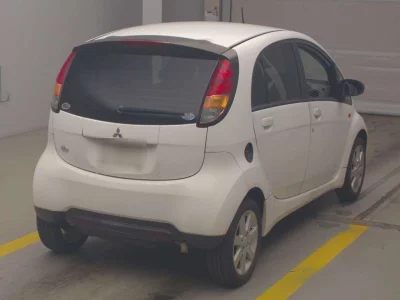 MITSUBISHI I