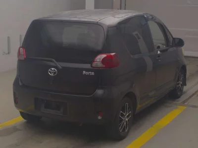 TOYOTA PORTE