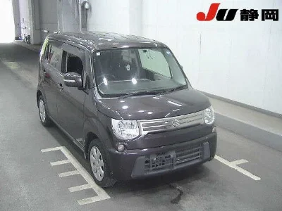 SUZUKI MRWAGON