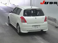 Цена авто Suzuki Swift с аукционов Японии, номер кузова ZC71S, пробег 60 000, оценка 7