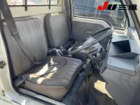 Цена авто Mitsubishi Minicab с аукционов Японии, номер кузова U12T, пробег 50 000, оценка 20