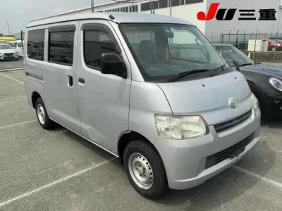 TOYOTA LITE ACE VAN