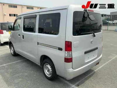 TOYOTA LITE ACE VAN