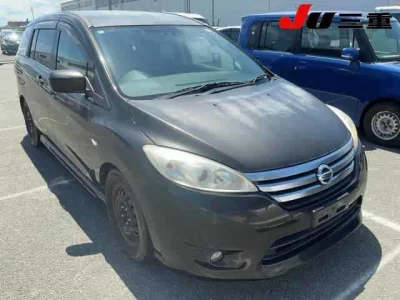 NISSAN LAFESTA