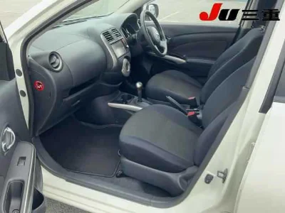 NISSAN TIIDA LATIO