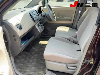 SUZUKI MRWAGON