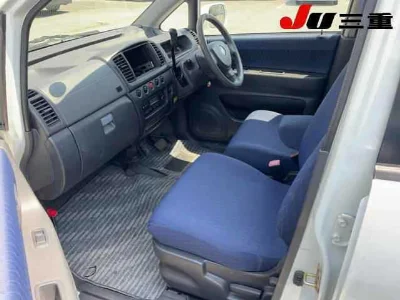 SUZUKI MRWAGON