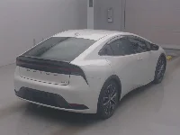 Цена авто Toyota Prius с аукционов Японии, номер кузова MXWH60, пробег 57 000, оценка 3