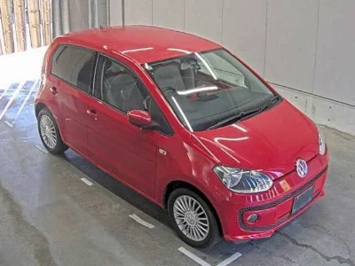 VOLKSWAGEN UP!