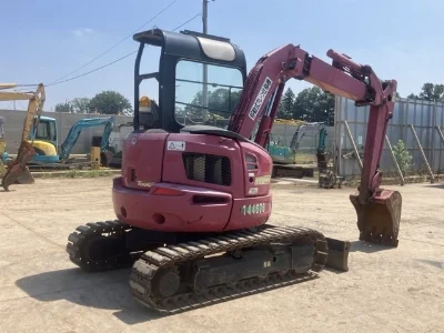 KUBOTA KUBOTA