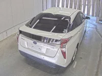 Цена авто Toyota Prius с аукционов Японии, номер кузова ZVW51, пробег 70 000, оценка 2