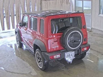SUZUKI JIMNY NOMADE