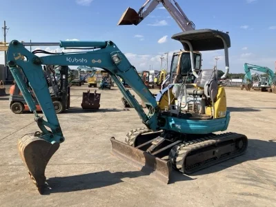 KUBOTA KUBOTA