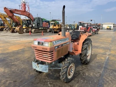 KUBOTA KUBOTA