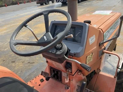 KUBOTA KUBOTA