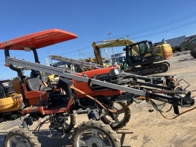 KUBOTA KUBOTA