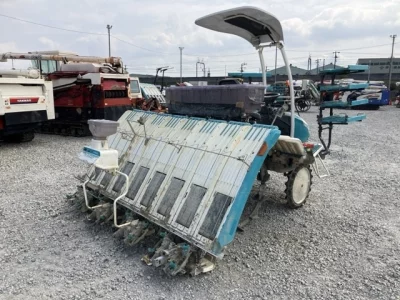 KUBOTA KUBOTA