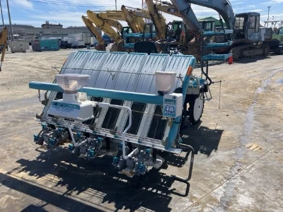 KUBOTA KUBOTA
