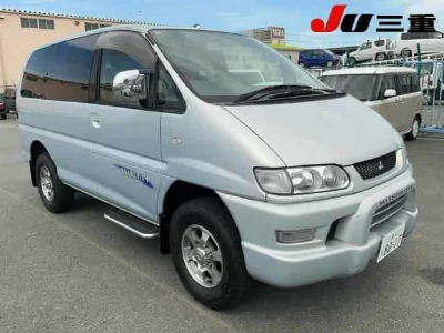 MITSUBISHI DELICA