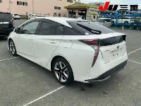 Цена авто Toyota Prius с аукционов Японии, номер кузова ZVW51, пробег 197 000, оценка 2