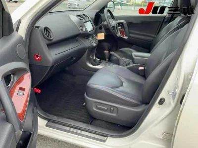 TOYOTA VANGUARD