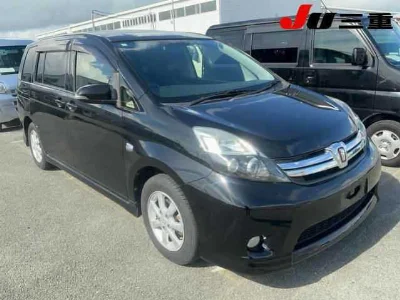 TOYOTA ISIS