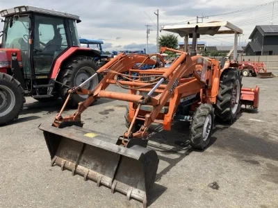 KUBOTA KUBOTA