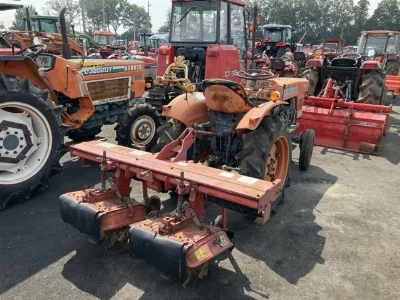 KUBOTA KUBOTA