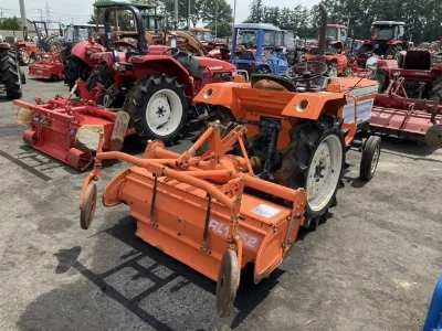 KUBOTA KUBOTA