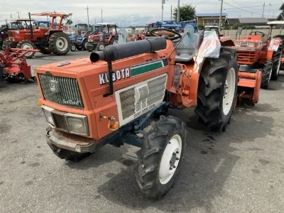 KUBOTA KUBOTA