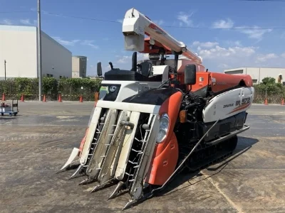 KUBOTA KUBOTA