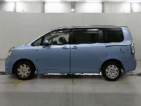 Цена авто Toyota Voxy с аукционов Японии, номер кузова ZRR70G, пробег 103 000, оценка 6
