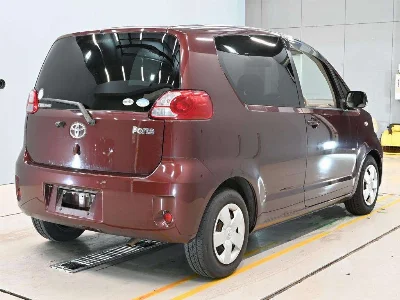 TOYOTA PORTE