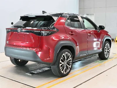 TOYOTA YARIS CROSS