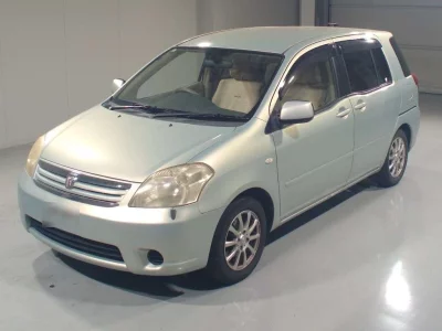 TOYOTA RAUM