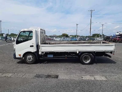TOYOTA DYNA