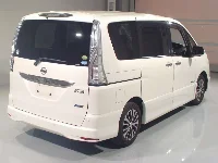 Цена авто Nissan Serena с аукционов Японии, номер кузова HFC26, пробег 89 000, оценка 7