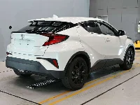 Цена авто Toyota C-HR с аукционов Японии, номер кузова NGX50, пробег 62 000, оценка 8