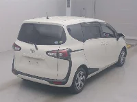 Цена авто Toyota Sienta с аукционов Японии, номер кузова NSP170G, пробег 51 000, оценка 2