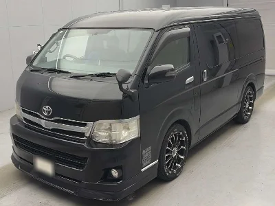 TOYOTA HIACE